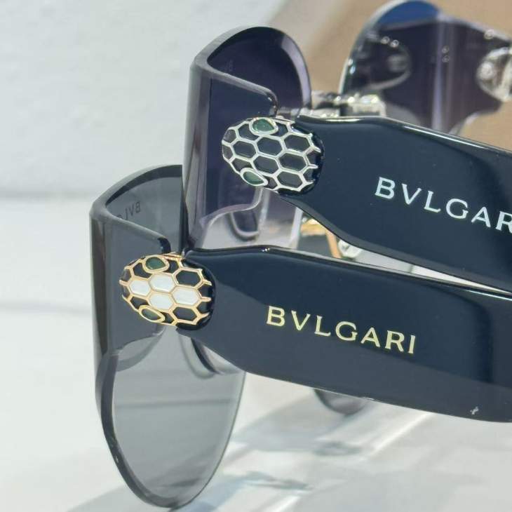 Picture of Bvlgari Sunglasses _SKUfw79615480fw